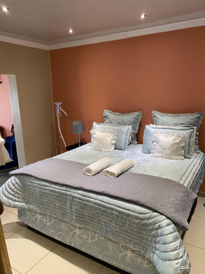 River Valley Guest House Butterworth Εξωτερικό φωτογραφία