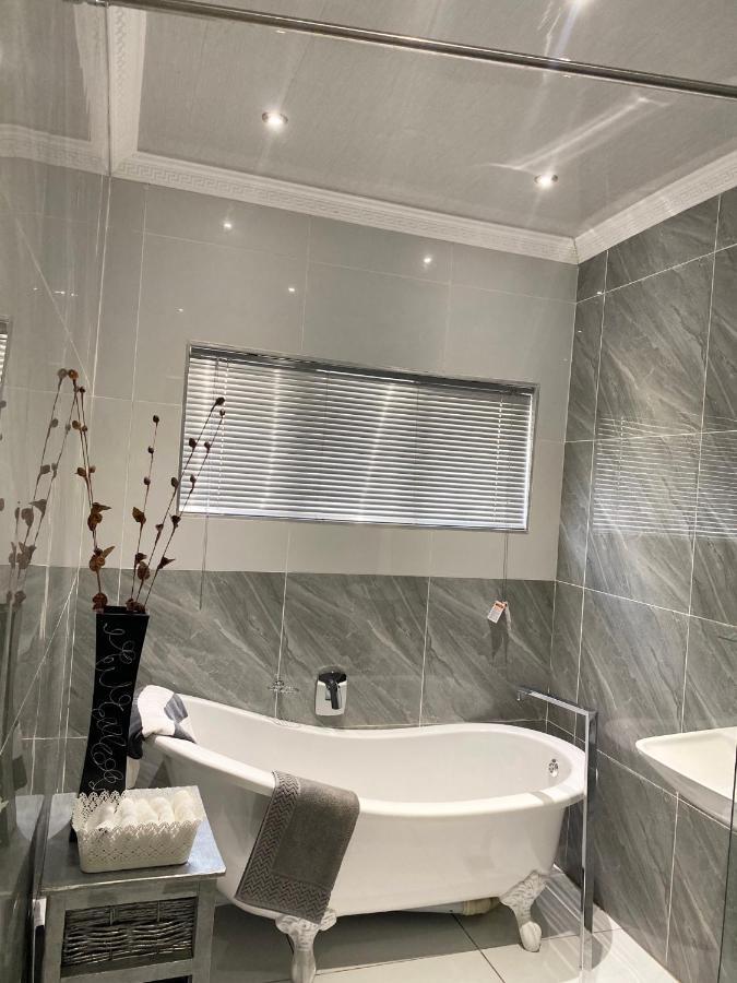 River Valley Guest House Butterworth Εξωτερικό φωτογραφία